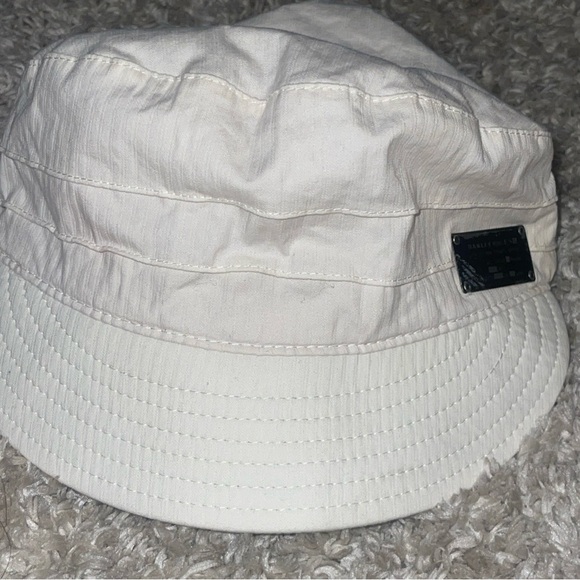 Oakley Cream Military-Style Cadet Cap with Metal Logo Plate